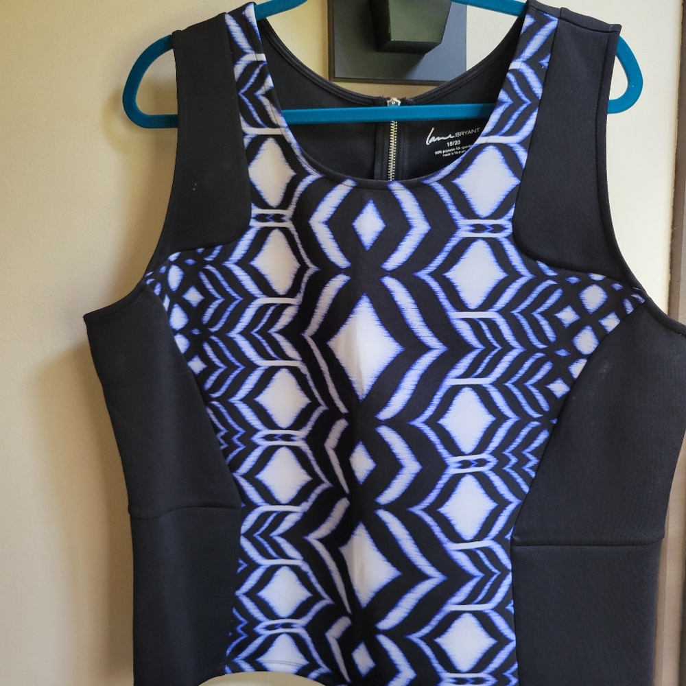 ●●SALE●● EUC Lane Bryant Tribal Sleeveless Top  22/24 - Picture 3 of 8